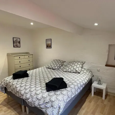 Spacious 6-bedroom, 5 Bathroom House In Сasa de vacaciones