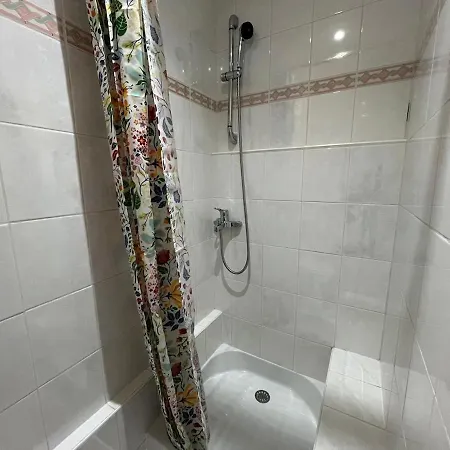 Spacious 6-bedroom, 5 Bathroom House In Сasa de vacaciones Aubeterre-sur-Dronne